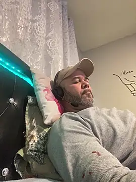 Cristian-Brayan online show from February 23, 2026, 9:26 pm