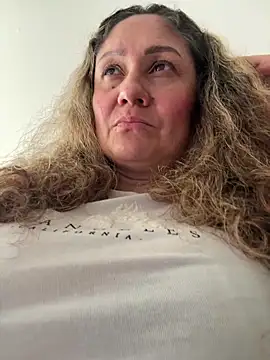 gabiTetas online show from December 17, 2025, 8:36 pm