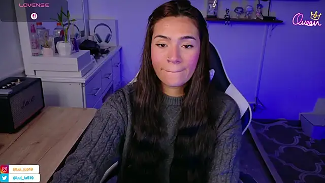 Snapshot of ImLui_lu chatting on February 19, 2026, 10:40 pm ImLui lu online show from February 19, 2026, 10:40 pm