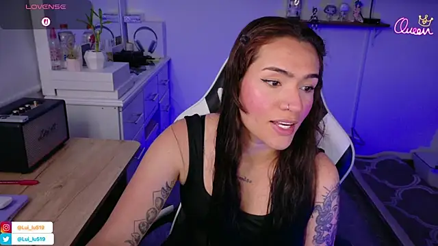 Snapshot of ImLui_lu chatting on February 9, 2026, 10:30 pm ImLui lu online show from February 9, 2026, 10:30 pm