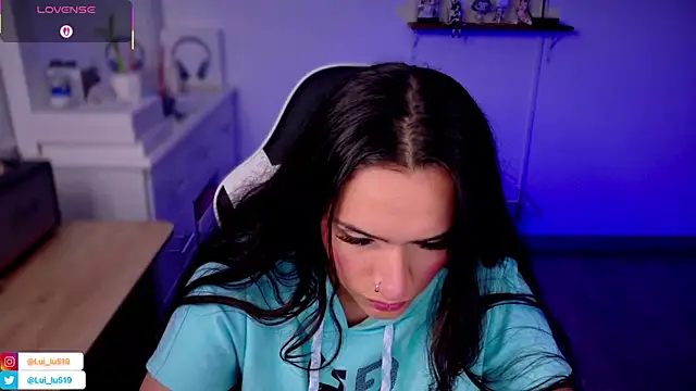 ImLui lu online show from October 3, 2025, 8:54 pm