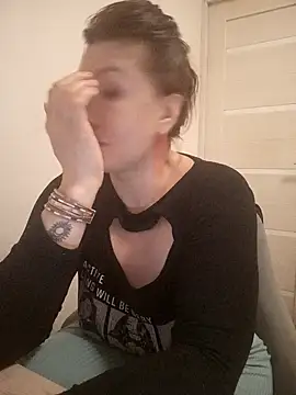 ROXOLANAA SEXY online show from November 15, 2025, 1:59 pm