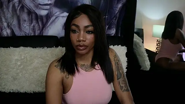 emely brandon online show from October 1, 2025, 9:47 am