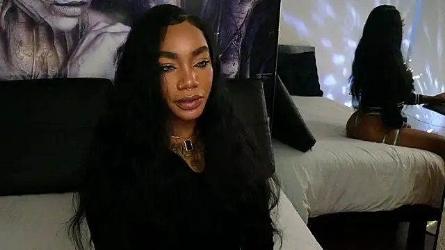 emely brandon online show from February 18, 2026, 11:23 pm