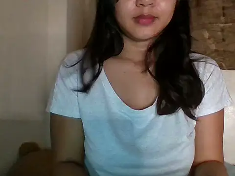  smiling4u  online show from July 13, 2026, 1:54 pm