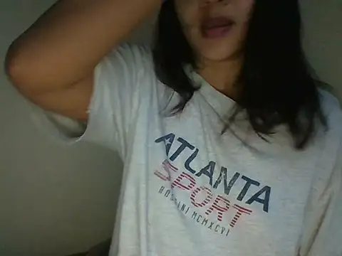  smiling4u  online show from August 5, 2026, 8:52 am