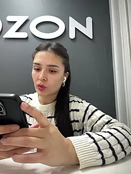 Sweet Lollypop online show from February 27, 2025, 4:43 pm