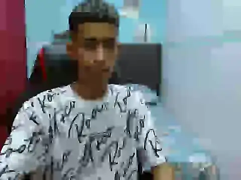 Angelstripboy online show from October 6, 2025, 11:05 pm