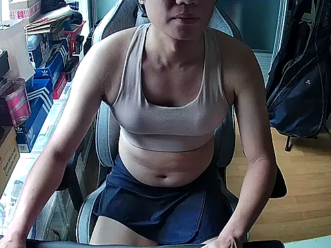 Snapshot of swimsuitloves chatting on November 10, 2025, 2:49 am swimsuitloves online show from November 10, 2025, 2:49 am