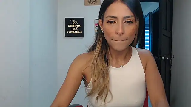 Liamiler01  online show from September 24, 2025, 12:11 pm