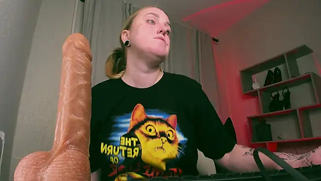 Frau  Lilith online show from January 23, 2025, 11:47 pm