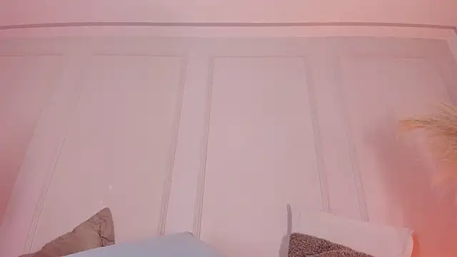 babepolly online show from June 25, 2026, 7:19 pm