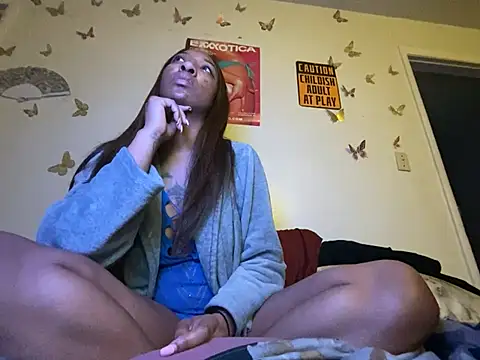 Iceblanca online show from February 3, 2026, 4:21 am