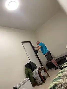 vanjbi45 online show from February 18, 2025, 5:09 pm