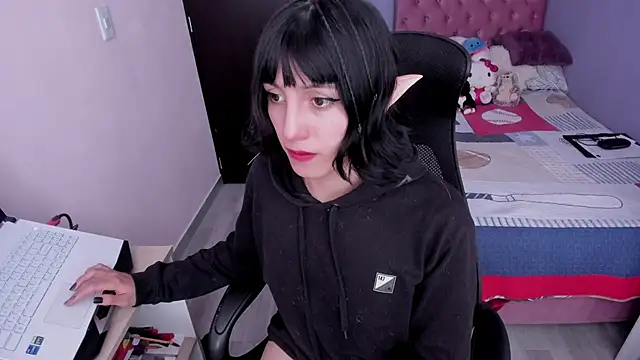 Room312  online show from February 16, 2025, 2:21 pm