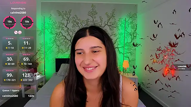 Linda EX online show from October 4, 2025, 6:04 am