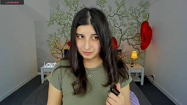 Linda EX online show from February 19, 2025, 10:34 am