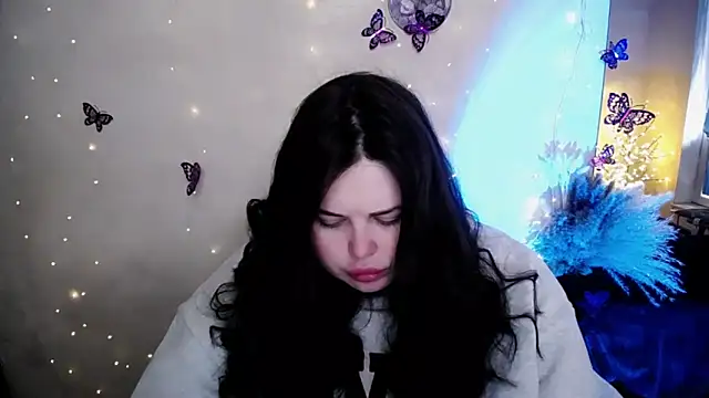 Emily Mo online show from February 5, 2026, 7:15 am