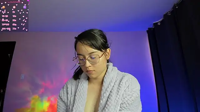 shantalc3rezo online show from November 9, 2025, 10:25 pm