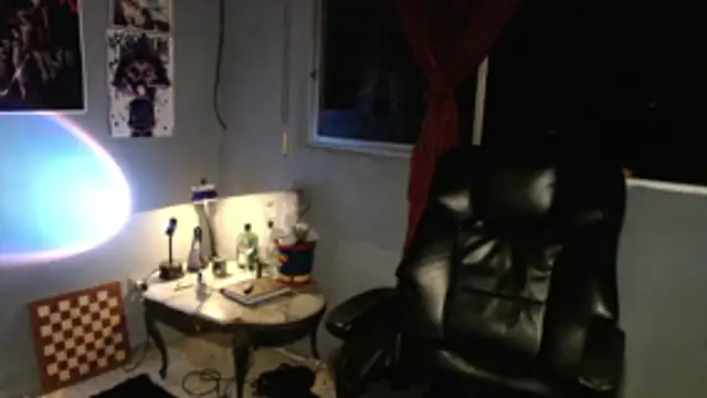 DanelyLopez online show from November 8, 2025, 1:53 am