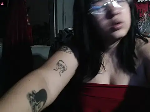 DanelyLopez online show from November 15, 2025, 4:27 am