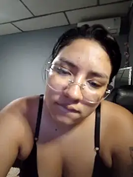 DanelyLopez online show from March 10, 2026, 2:04 am