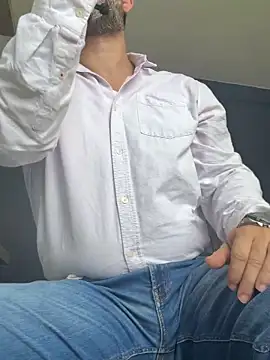 Maxi TheBigDaddy online show from June 3, 2026, 1:12 pm