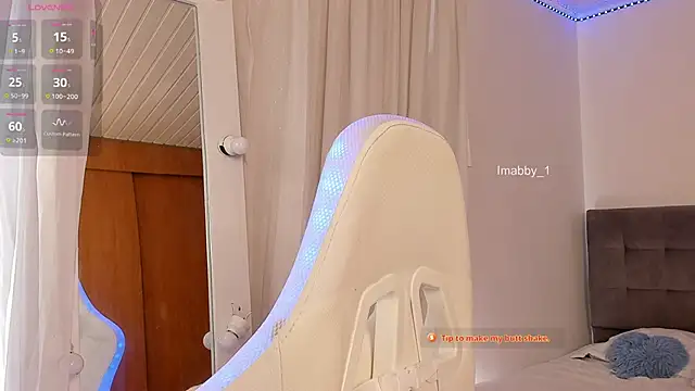 im abby  online show from February 19, 2025, 2:11 pm