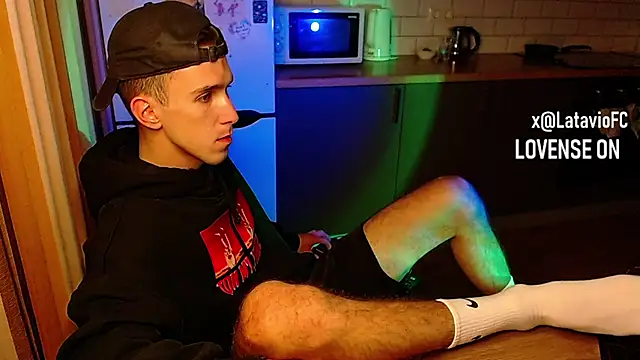 Midnighter  online show from September 25, 2025, 12:16 am