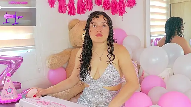 megan doll2 online show from May 8, 2026, 4:55 pm