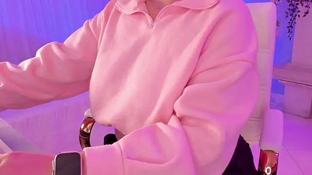 scarlet miller1 online show from November 26, 2025, 12:27 pm