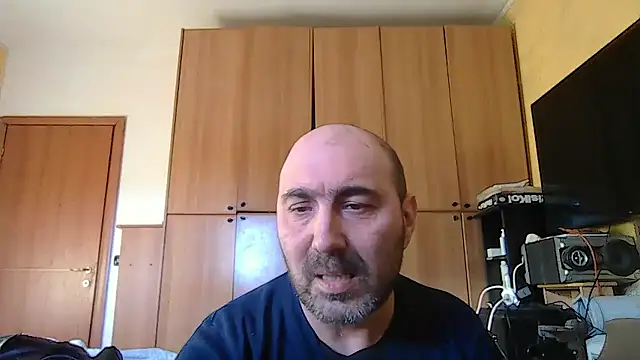 Snapshot of Analove1976 chatting on January 11, 2026, 2:24 pm Analove1976 online show from January 11, 2026, 2:24 pm