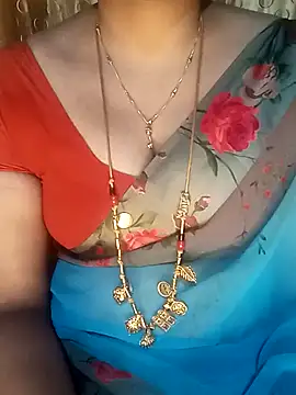 tuttifrutti17 online show from December 4, 2024, 6:22 pm