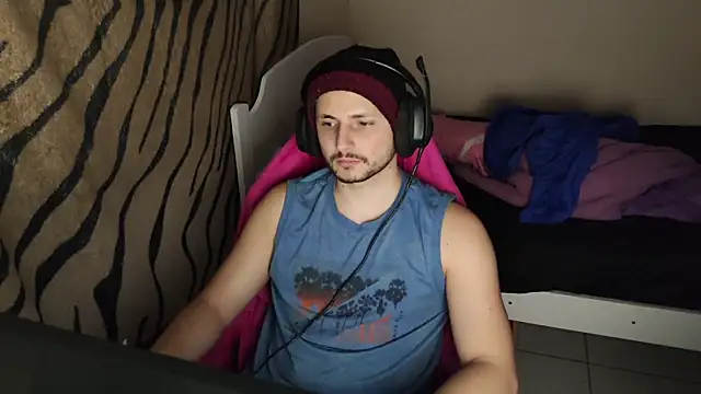 iurytx online show from March 5, 2025, 11:27 pm