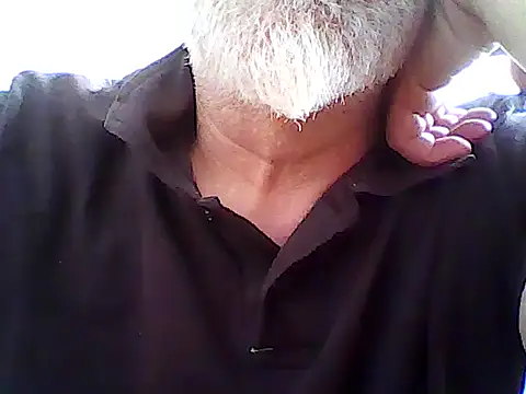 Snapshot of xcimeru chatting on July 17, 2026, 1:30 pm xcimeru online show from July 17, 2026, 1:30 pm