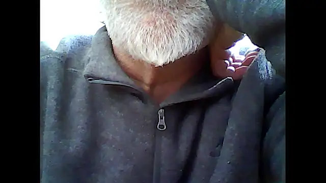 xcimeru online show from September 10, 2025, 8:02 am