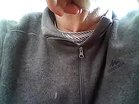 xcimeru online show from March 3, 2026, 2:35 pm