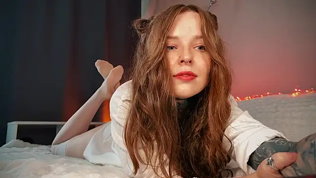 Snapshot of Pi-x-ie chatting on September 14, 2025, 10:15 am Pi-x-ie online show from September 14, 2025, 10:15 am