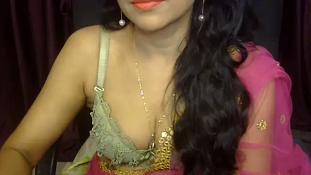 iam-moni2 online show from June 17, 2026, 5:56 pm