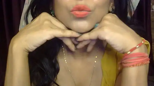 iam-moni2 online show from June 19, 2026, 1:55 am