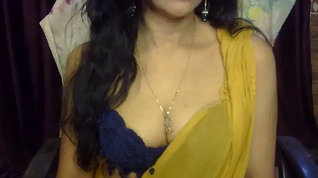 iam-moni2 online show from June 18, 2026, 1:49 pm