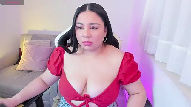 ambar-wells online show from September 20, 2025, 5:51 pm