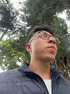 CamiRojas boy online show from May 20, 2026, 6:05 pm