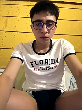 CamiRojas boy online show from October 2, 2025, 3:21 am