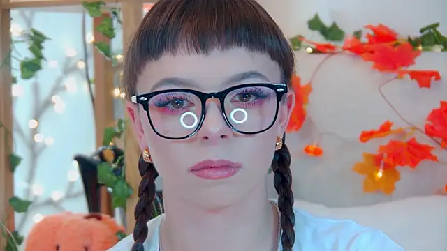 ElisabethDavis online show from September 28, 2025, 3:19 pm