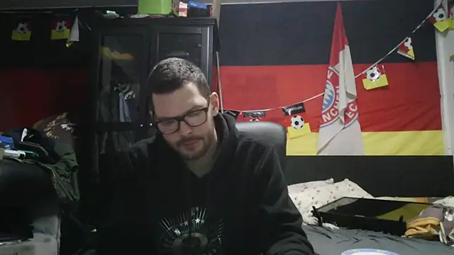 Die-geile-Sau online show from March 3, 2026, 5:42 pm