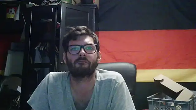 Snapshot of Die-geile-Sau chatting on June 30, 2026, 8:20 pm Die-geile-Sau online show from June 30, 2026, 8:20 pm