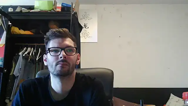 Die-geile-Sau online show from May 4, 2026, 1:25 pm