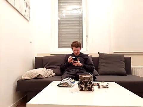 Ebinator666 online show from January 7, 2025, 12:45 am