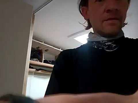 Ebinator666 online show from October 19, 2025, 10:40 am